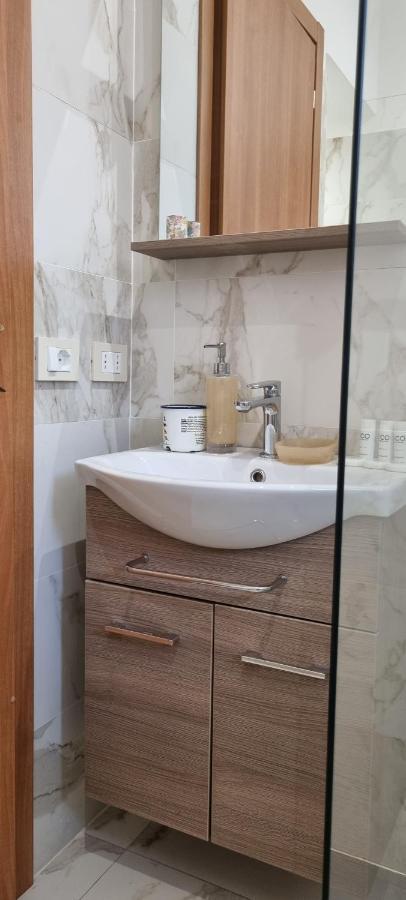 Altido New Apt 10 Min From Duomo, 25 Min From Linate Lejlighed Milano Eksteriør billede